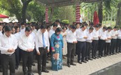 Lãnh đạo TP. Hồ Chí Minh tri ân các anh hùng liệt sĩ tại Công viên Lê Thị Riêng