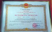 Chủ tịch nước truy tặng Huân chương Dũng cảm đối với Trung tá Trần Văn Tùng