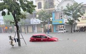 Mưa lớn 399mm ở Vinh, vượt kỷ lục lượng mưa tháng 9 suốt 41 năm