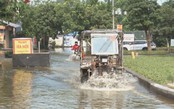 TP. Hà Nội: Ngập sâu nhiều ngày khiến đời sống người dân chưa thể ổn định