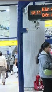 Biến động giá nhiên liệu: Người dân TP. Hồ Chí Minh ưu tiên sử dụng phương tiện công cộng