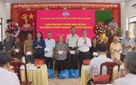 Lãnh đạo TP.HCM thăm, tặng quà tại Đặc khu Côn Đảo nhân dịp 27/7