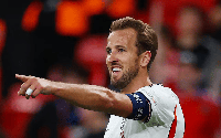Harry Kane san bằng kỷ lục khoác áo tuyển Anh