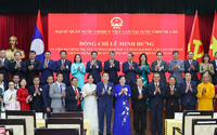 Thủ tướng: Quan hệ đặc biệt Việt Nam - Lào 'được nuôi dưỡng từ Nhân dân'