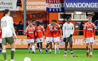 PSV Eindhoven thua trận thứ 2 trong mùa giải