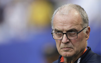 HLV Bielsa xem trận gặp Tây Ban Nha là "chung kết", dè chừng hiểm họa từ Lamine Yamal
