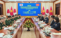 Đại tướng Nguyễn Tân Cương hội đàm với Tham mưu trưởng Liên quân Lực Lượng Phòng vệ Nhật Bản
