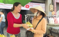 "Cơm Thiện Nguyện" - Gửi yêu thương từ những nghệ sĩ Nhà hát Bông Sen