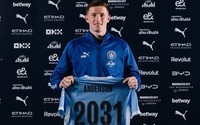 Ra mắt Man City, Anderson lập tức "xát muối" vào nỗi đau của MU