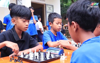 Bế giảng dự án Quân cờ hạnh phúc
