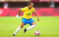 Marta và hành trình trở thành huyền thoại bóng đá nữ