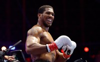 Tyson Fury tuyên bố trận đấu với Anthony Joshua đổ bể