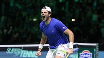 Đội tuyển Italia tiến gần đến cú hattrick danh hiệu Davis Cup