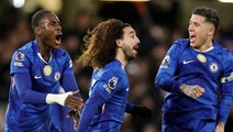Chelsea ngược dòng ngoạn mục đánh bại West Ham