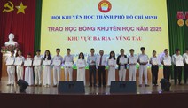 TP. Hồ Chí Minh: Trao 500 suất học bổng khuyến học trị giá 1,5 tỷ đồng