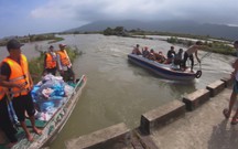 Đắk Lắk: Thôn Phước Giang, xã Hòa Xuân vẫn bị chia cắt hoàn toàn