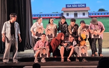 NSND Hồng Vân trao quyền cho người trẻ