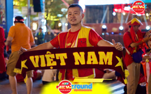 Nhiều tuyến đường lớn tại TP. Hồ Chí Minh rực sắc đỏ trước thềm chung kết