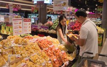 TP. Hồ Chí Minh: Thị trường mua sắm sôi động trong dịp nghỉ Tết Dương lịch 2026