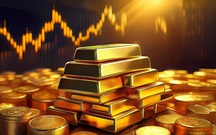 Thị trường ngày 25/1/2026: Giá vàng thế giới áp sát mốc 5.000 USD/ounce, xăng dầu tăng mạnh