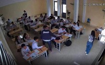 Nam sinh lớp 10 bị bạn đánh thủng màng nhĩ trong lớp học