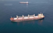 Mỹ yêu cầu lập liên minh bảo vệ eo biển Hormuz