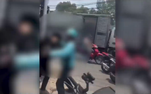 Xử lý tài xế xe công nghệ dùng gậy kim loại đánh người sau va chạm giao thông