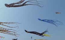 Nhiều hoạt động mới lạ chờ đón du khách tại các địa phương ven biển dịp lễ