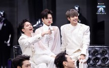Tinh Hà "Say Hi" hé lộ "giao diện" của sáu đội hình ở Livestage 2