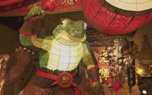 Lồng đèn dân gian thắp sắc Trung thu tại đình Sơn Trà