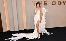 Vì sao Zendaya, Kylie Jenner chuộng thương hiệu thời trang mang tên "Phân"?