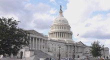 Tổng thống Trump ký sắc lệnh miễn loạt trừng phạt với Nga