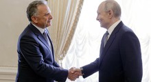 Tổng thống Putin: Nga sẵn sàng nối lại đàm phán ba bên với Ucraina, Mỹ