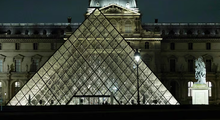 Pháp: Bắt giữ nghi phạm âm mưu tấn công khủng bố Bảo tàng Louvre