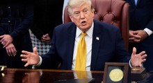 Ông Trump thông báo giảm thuế đối với thịt bò nhập khẩu