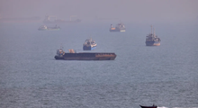 Iran và Oman đạt thỏa thuận sơ bộ mở lại eo biển Hormuz