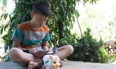 Trung Quý: Tuổi thơ bắt ốc cùng cha, dành từng đồng chữa bệnh cho mẹ