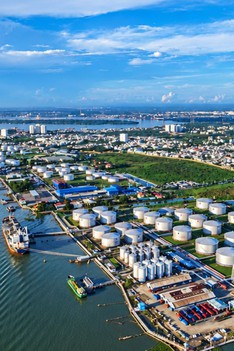 Bắt sóng thị trường 14/10: VN-Index giảm phiên thứ năm liên tiếp, Dầu Brent vọt lên trên 106 USD | NewZMoney