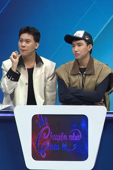 Vợ chê bai chồng chỉ biết lo việc nhà mà không giỏi kiếm tiền, liệu có tiền là có tất cả?