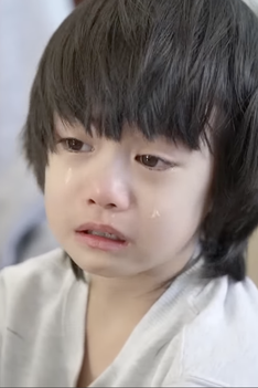 Mẹ vắng nhà, Ba là siêu nhân: Ca sĩ Tuấn Hưng và bữa cơm "sóng gió"