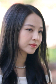 Trò đùa huyết thống: Trái tim rung động và chiếc bẫy được giăng sẵn