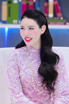 Trò chuyện với tương lai: "Làm gì cũng phải theo đuổi cho tới cùng"