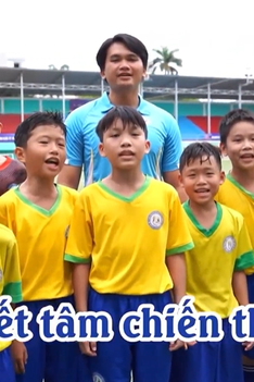 "Ước mơ sân cỏ": Không bỏ cuộc trên hành trình theo đuổi đam mê