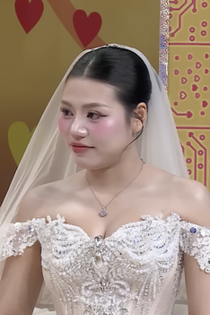 Vợ chồng son: Mối tình chị em 8 năm ngọt ngào