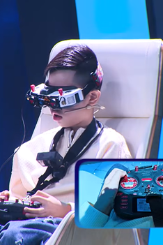 Siêu tài năng nhí mùa 5: Cậu bé 11 tuổi chinh phục bầu trời bằng FPV, sở hữu dàn drone cả tỷ đồng