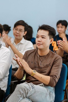 Các thí sinh mê cải lương và cơ hội cuối tại Chuông vàng vọng cổ