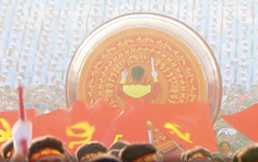 Giới thiệu phim tài liệu "Vượt thời đại"