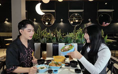 Quán ăn hạnh phúc: Du lịch ẩm thực thế giới với "tour guide" trẻ măng