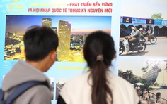 Khai mạc Triển lãm "TP. Hồ Chí Minh vươn mình cùng đất nước qua góc nhìn điện ảnh"