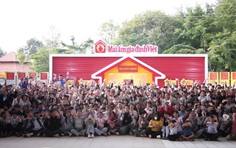 "Mái ấm gia đình Việt" trao hơn 2,5 tỉ đồng cho 18 em nhỏ trong đợt ghi hình ở Tây Ninh